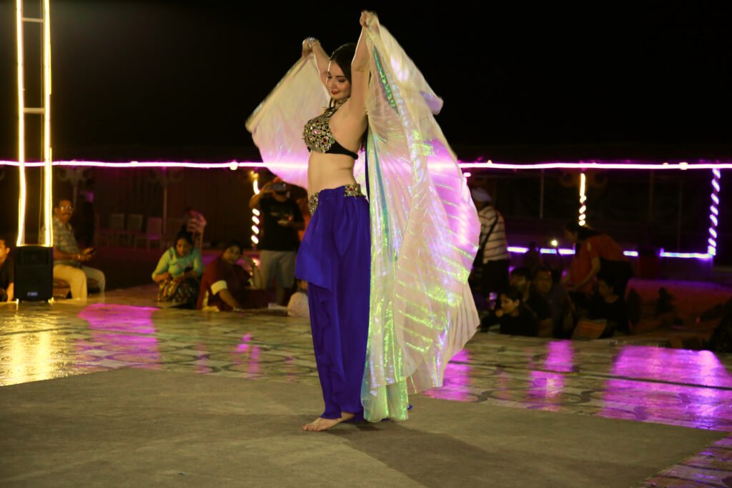 Belly dance in dubai desert safari
