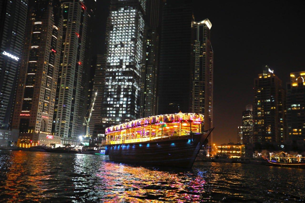 Dinner Cruise Dubai Marina.